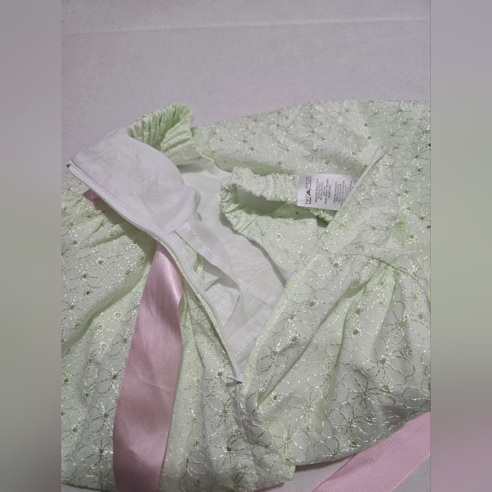 Bonnie Jean Eyelet Green Sleveless Dress For Girls Size 6x - Picture 4 of 9